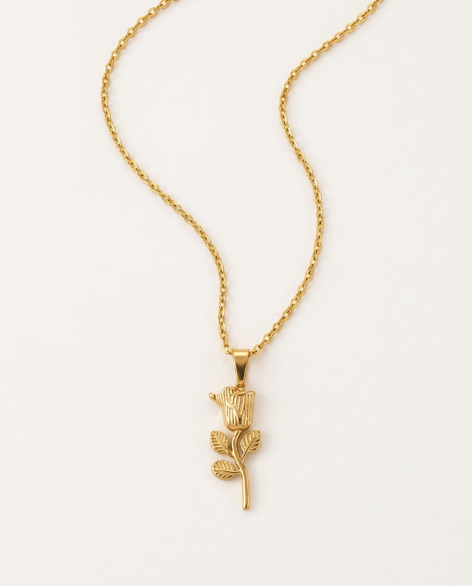 Flower necklace with gold rose pendant, packshot