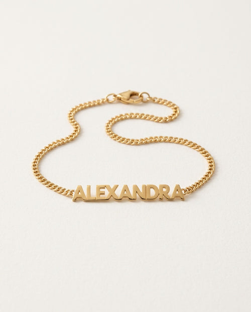 Name bracelet with personalized capital letters, packshot