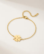 Bracelet trèfle doré, trèfle à quatre feuilles sur chaîne fine